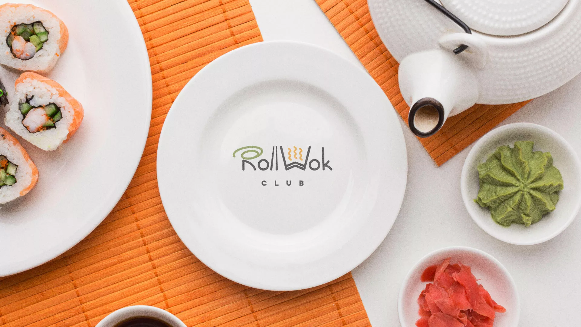 Разработка логотипа и фирменного стиля в Курганинске для суши-бара «Roll Wok Club» Разработка логотипа и фирменного стиля в Курганинске для суши-бара «Roll Wok Club»